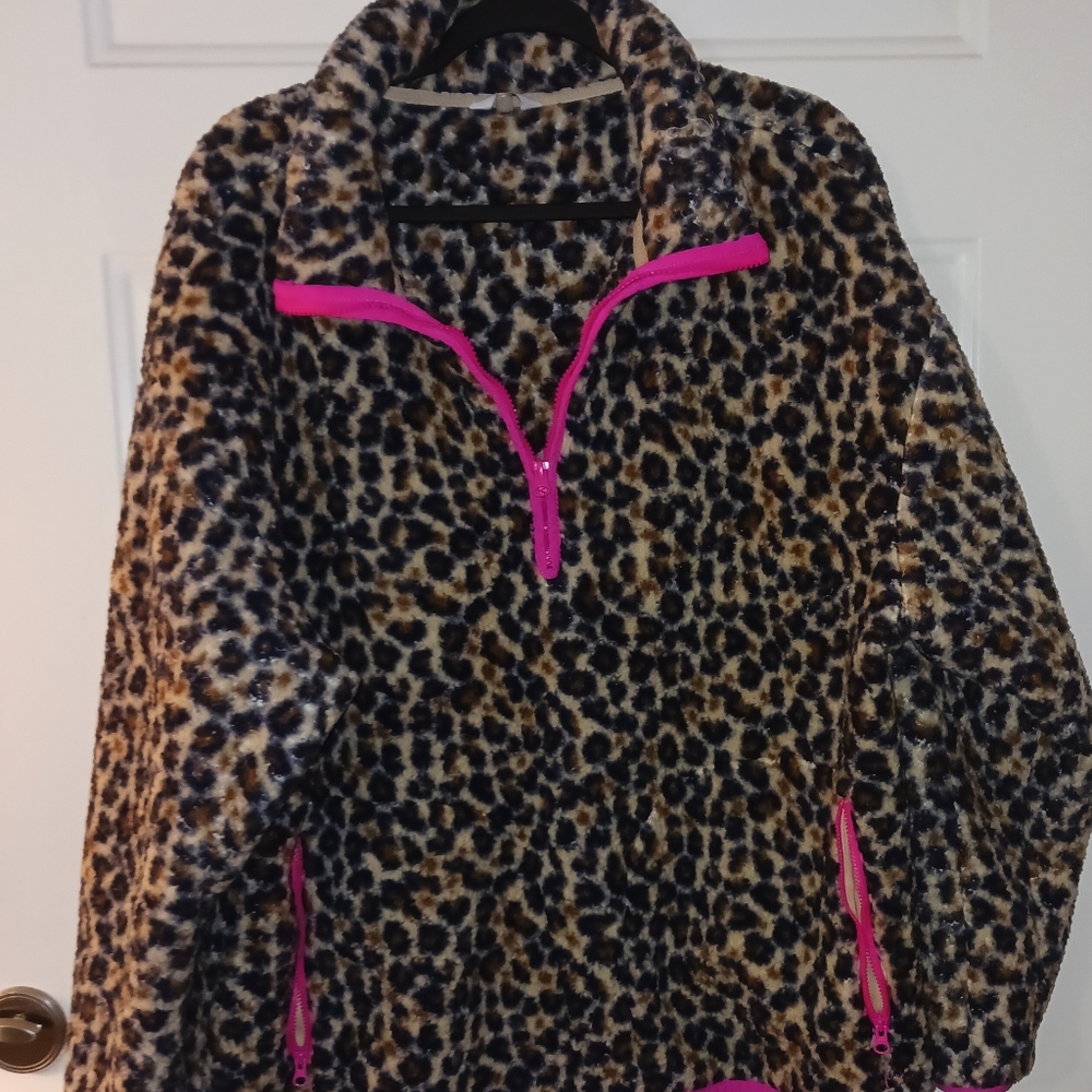 Crown Ivy Women's Animal Print Sherpa Jacket Size L